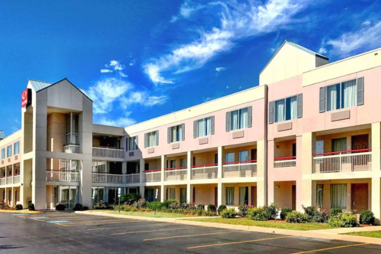 Econo Lodge Willowbrook Exterior foto