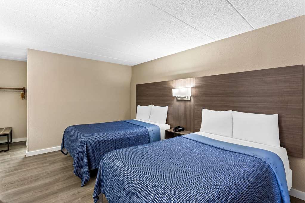 Econo Lodge Willowbrook Habitación foto